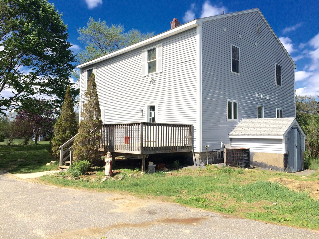 169 Corbin Road Dudley, MA 01571 - Photo 6 of 13