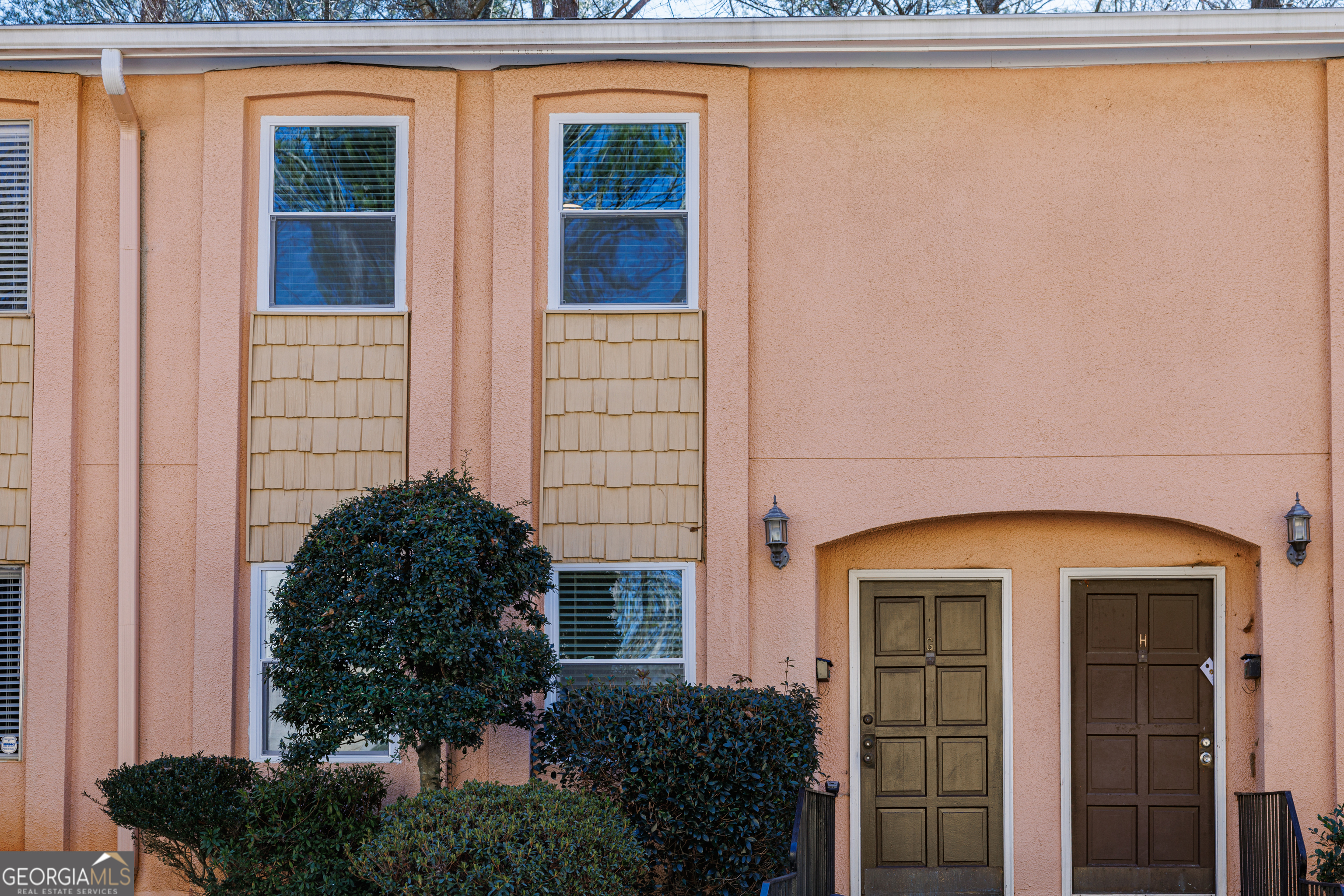 2386 Lawrenceville Highway Decatur, GA 30033 - Photo 36 of 55 a front view of a house with a yard
