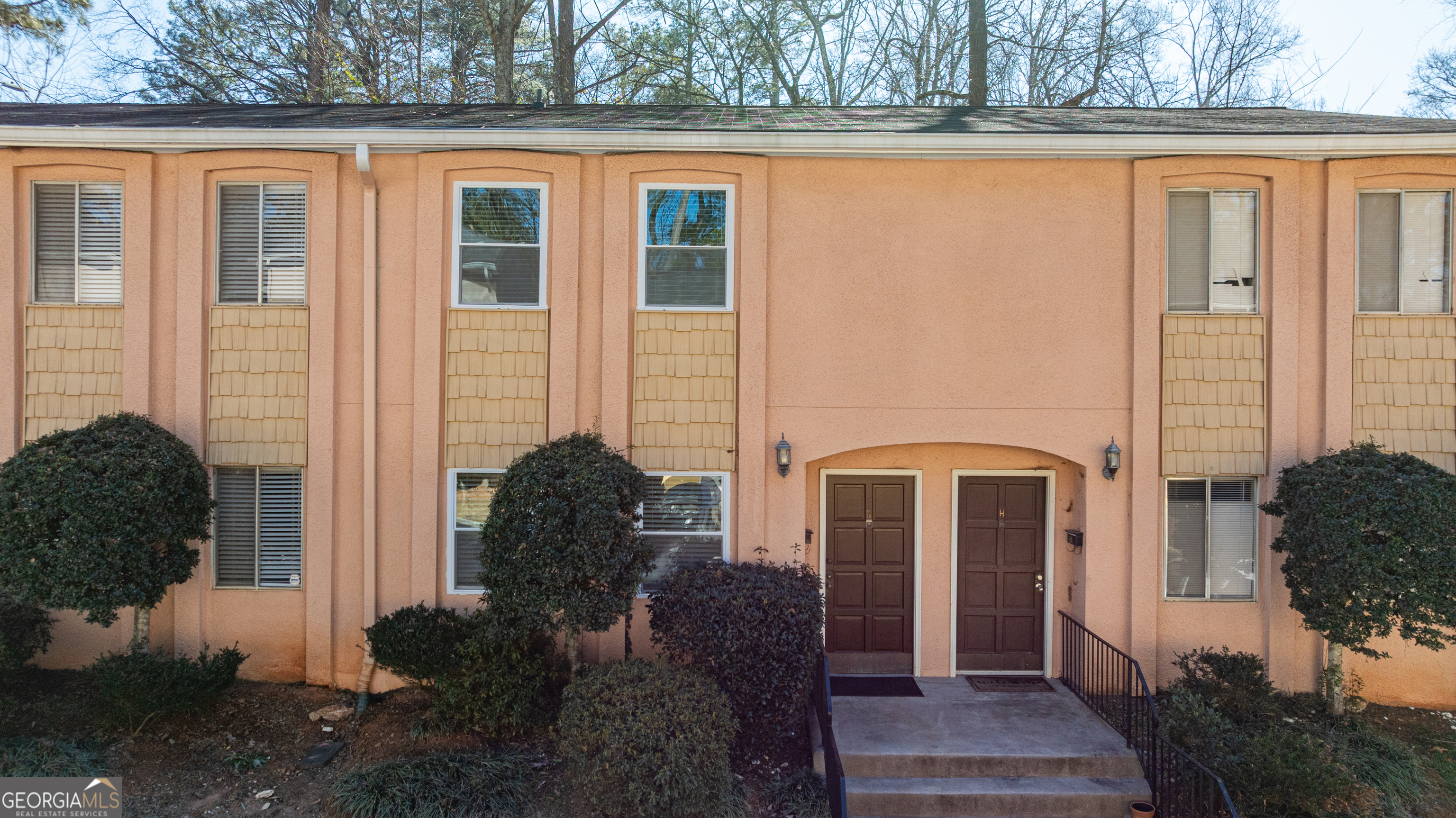 2386 Lawrenceville Highway Decatur, GA 30033 - Photo 41 of 55 a front view of a house with garden