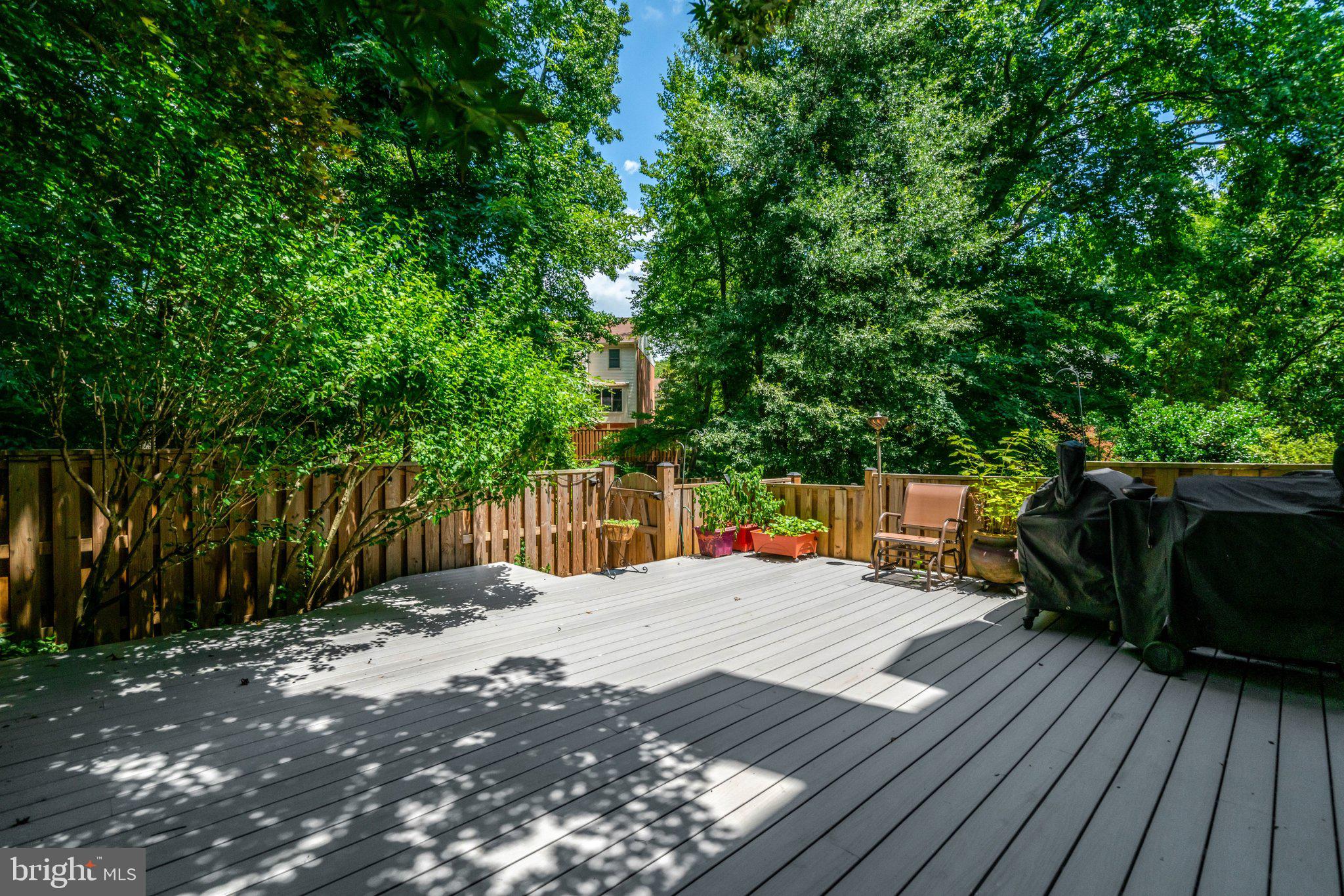 7838 Ashley Glen Road Annandale, VA 22003 - Photo 55 of 77 New Trex deck