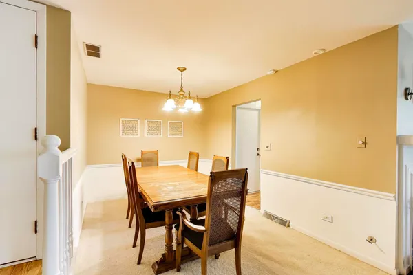 $2,100 | 639 Big Timber Drive, Unit D, Joliet, IL 60431