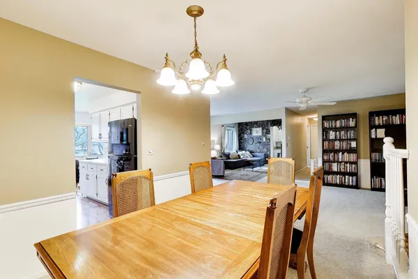 $2,100 | 639 Big Timber Drive, Unit D, Joliet, IL 60431