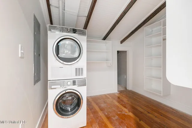 $699,000 | 301 South Toulme Street, Unit 202, Bay St. Louis, MS 39520