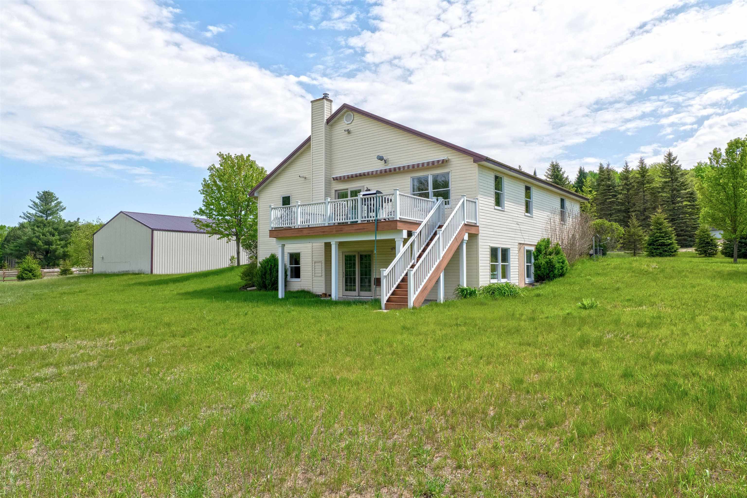 7495 Bennett Road Williamsburg, MI 49690 - Photo 4 of 22