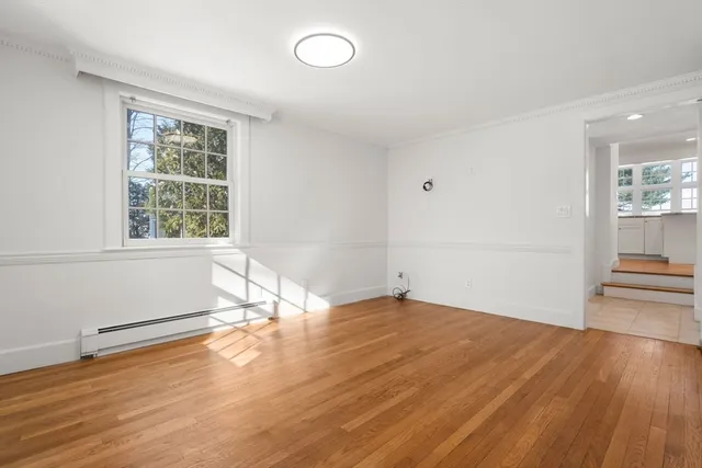 $2,495,000 | 31 College Road, Wellesley, MA 02482