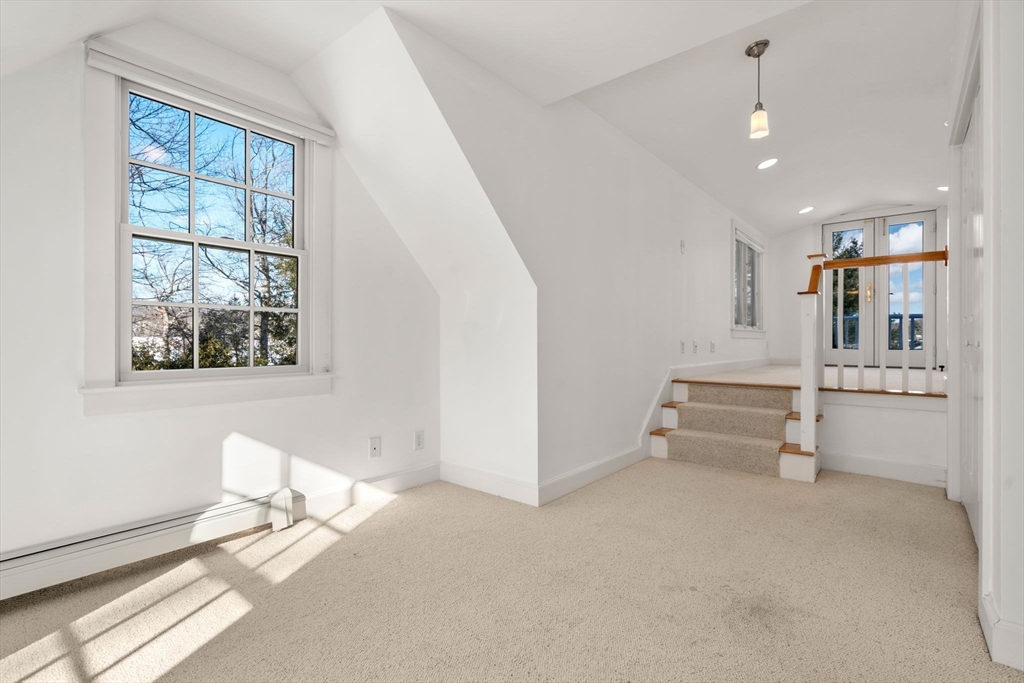 31 College Road Wellesley, MA 02482 - Photo 28 of 36