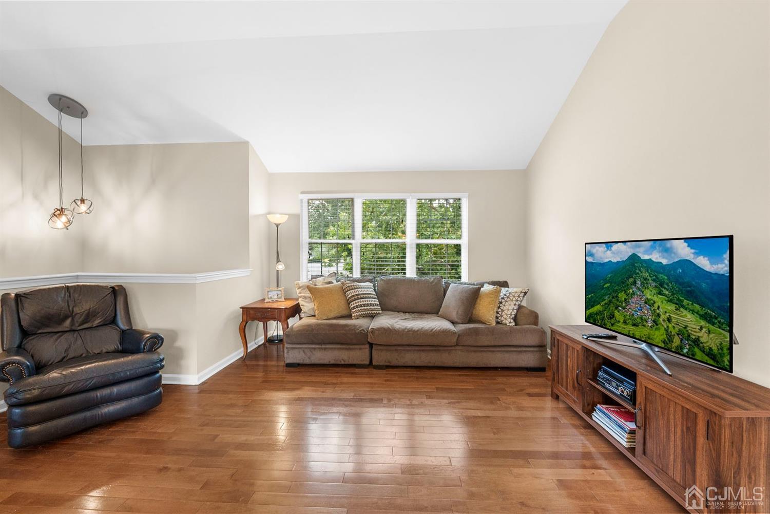 750 Rutherford Avenue Woodbridge, NJ 07095 - Photo 17 of 42 Gallery Image 17