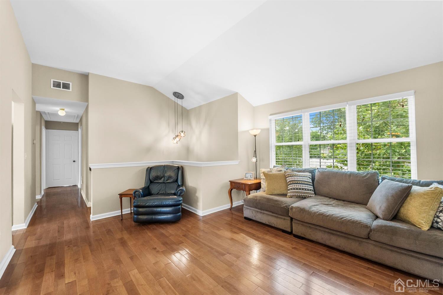 750 Rutherford Avenue Woodbridge, NJ 07095 - Photo 18 of 42 Gallery Image 18