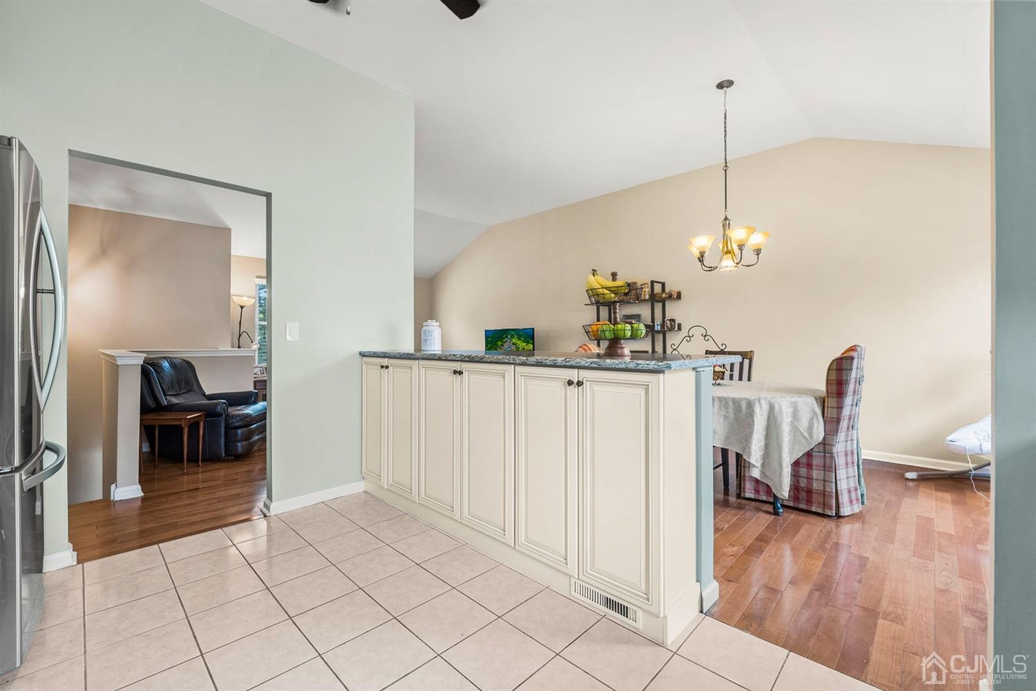 750 Rutherford Avenue Woodbridge, NJ 07095 - Photo 22 of 42 Gallery Image 22
