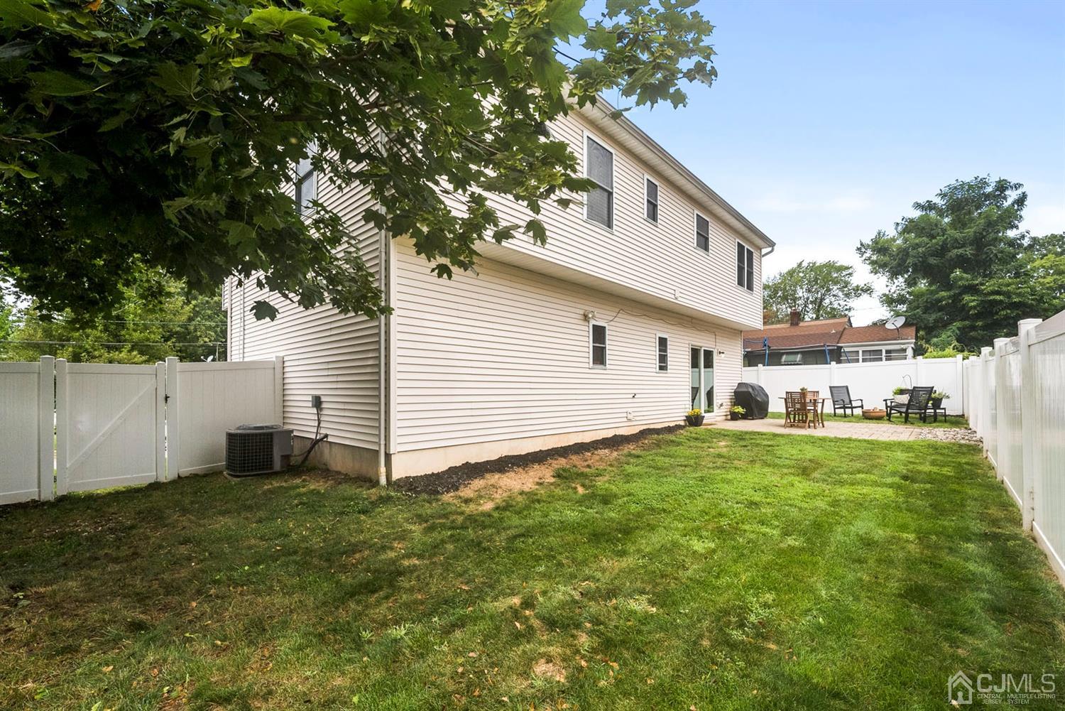 750 Rutherford Avenue Woodbridge, NJ 07095 - Photo 42 of 42 Gallery Image 42