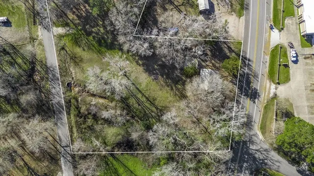 $130,000 | 472 East Main Street, Zavalla, TX 75980