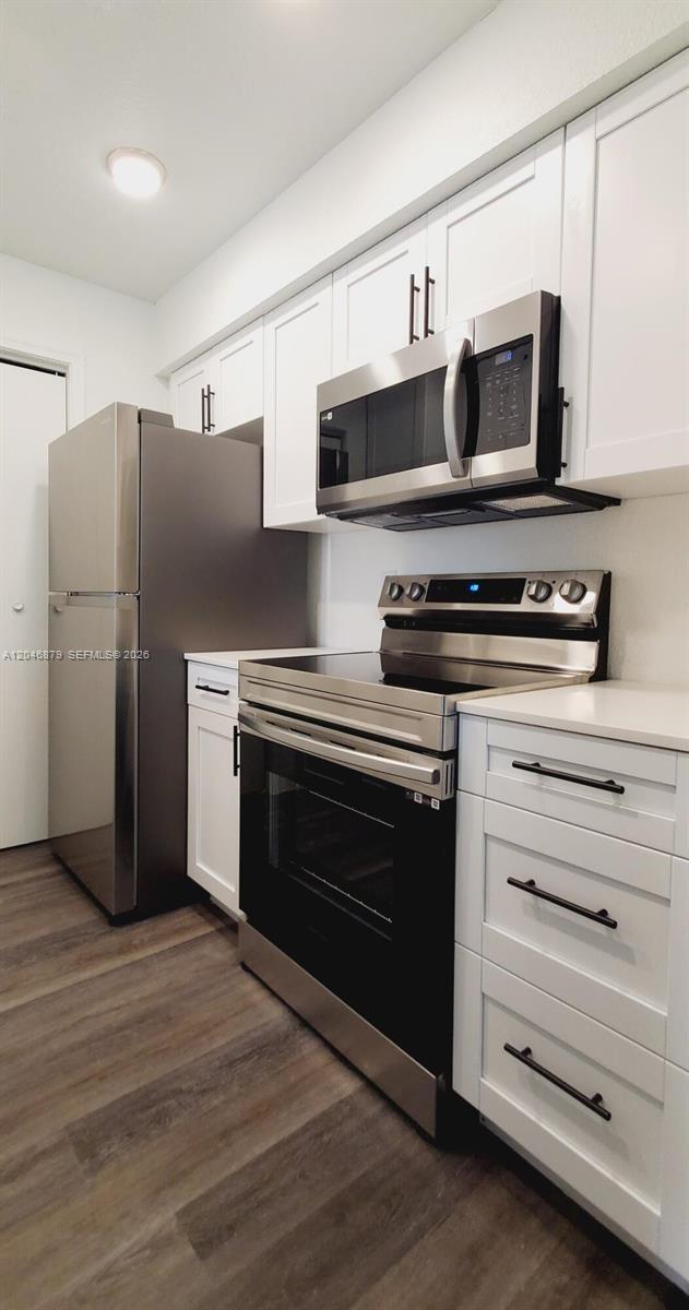 927 Riverside Drive, Unit 324 Coral Springs, FL 33071 - Photo 4 of 14
