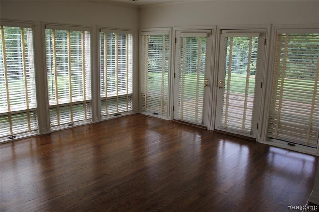 32577 Wing Lake Road Franklin, MI 48025 - Photo 10 of 37