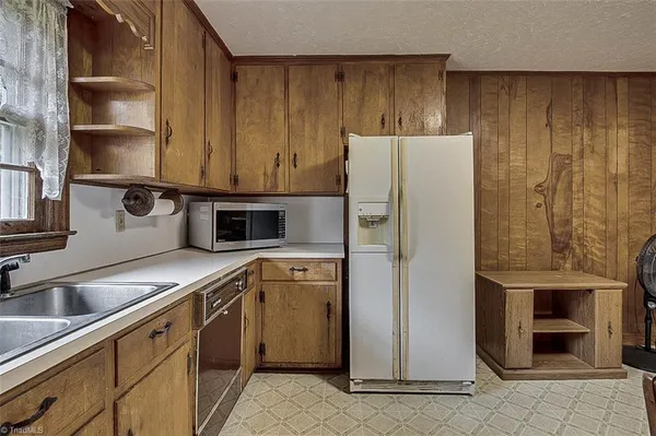 $1,151,990 | 4142 Sadie Road, Seagrove, NC 27341