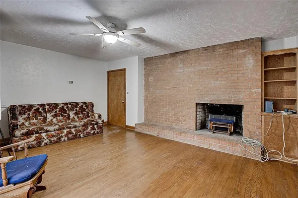 $1,151,990 | 4142 Sadie Road, Seagrove, NC 27341