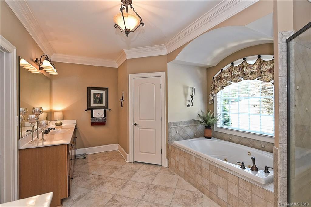 280 Hemmingway Lane Fort Mill, SC 29708 - Photo 22 of 36 Gallery Image 22