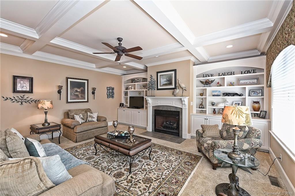 280 Hemmingway Lane Fort Mill, SC 29708 - Photo 8 of 36 Gallery Image 8