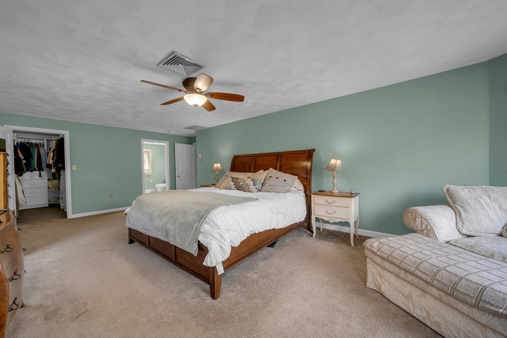 315 Candlestick Road North Andover, MA 01845 - Photo 24 of 42