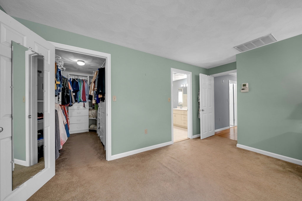 315 Candlestick Road North Andover, MA 01845 - Photo 25 of 42