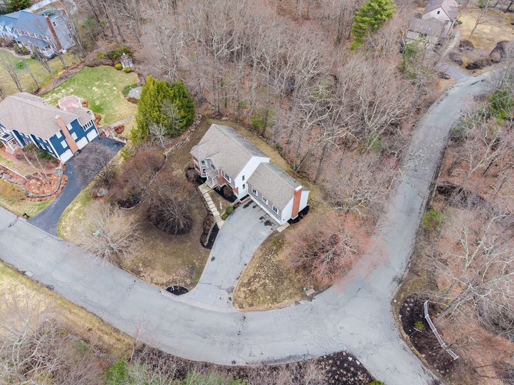 315 Candlestick Road North Andover, MA 01845 - Photo 4 of 42
