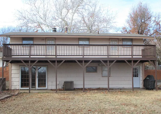 $219,900 | 1318 South Maize Road, Wichita, KS 67209