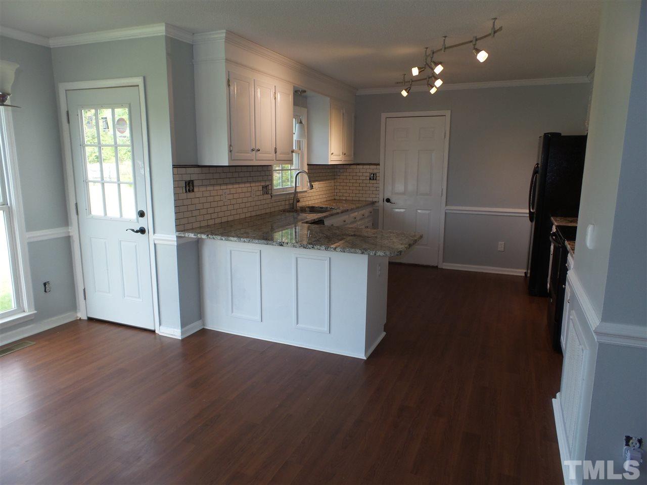 550 Jones Road Newton Grove, NC 28366 - Photo 6 of 22 Gallery Image 6