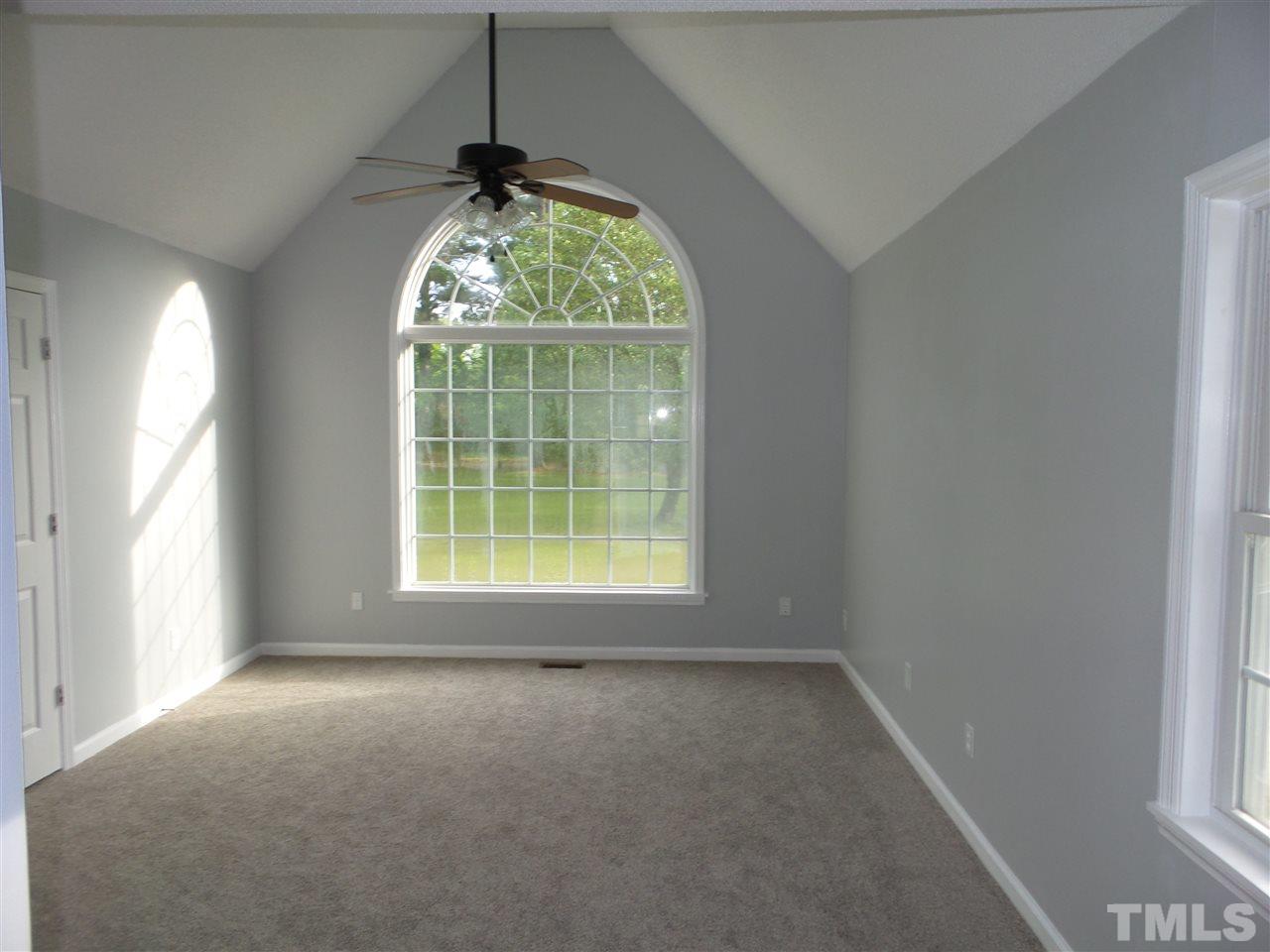 550 Jones Road Newton Grove, NC 28366 - Photo 9 of 22 Gallery Image 9