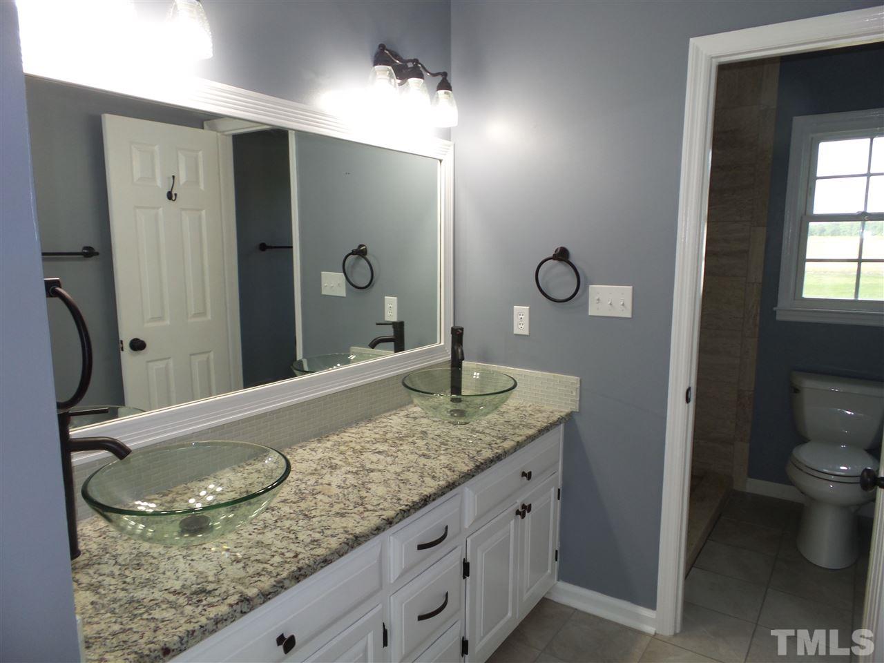 550 Jones Road Newton Grove, NC 28366 - Photo 10 of 22 Gallery Image 10