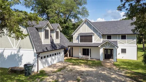 $489,000 | 38 Golfview Drive, Hilltop Lakes, TX 77871