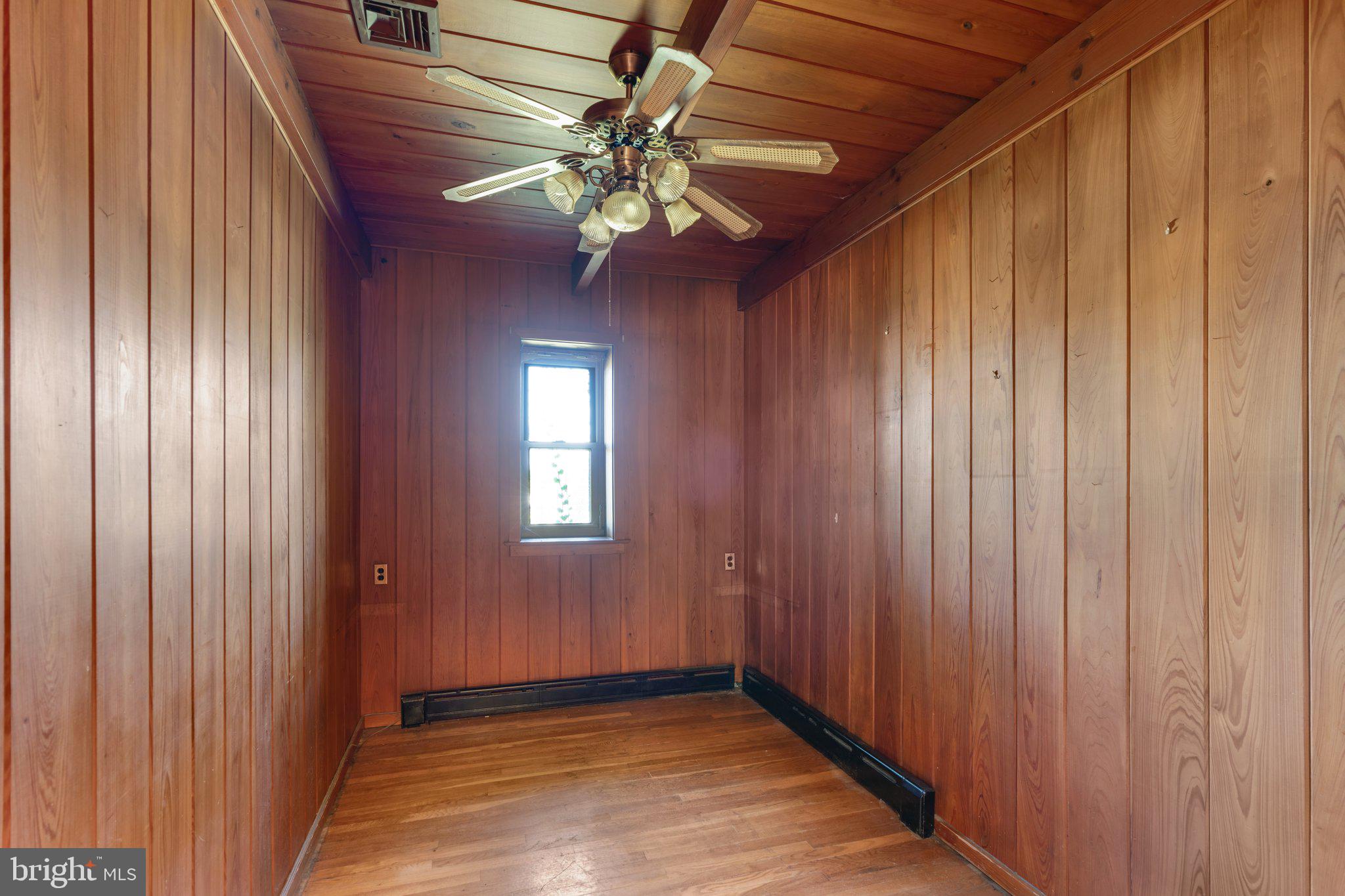 3022 Whitehall Road Norristown, PA 19403 - Photo 17 of 31