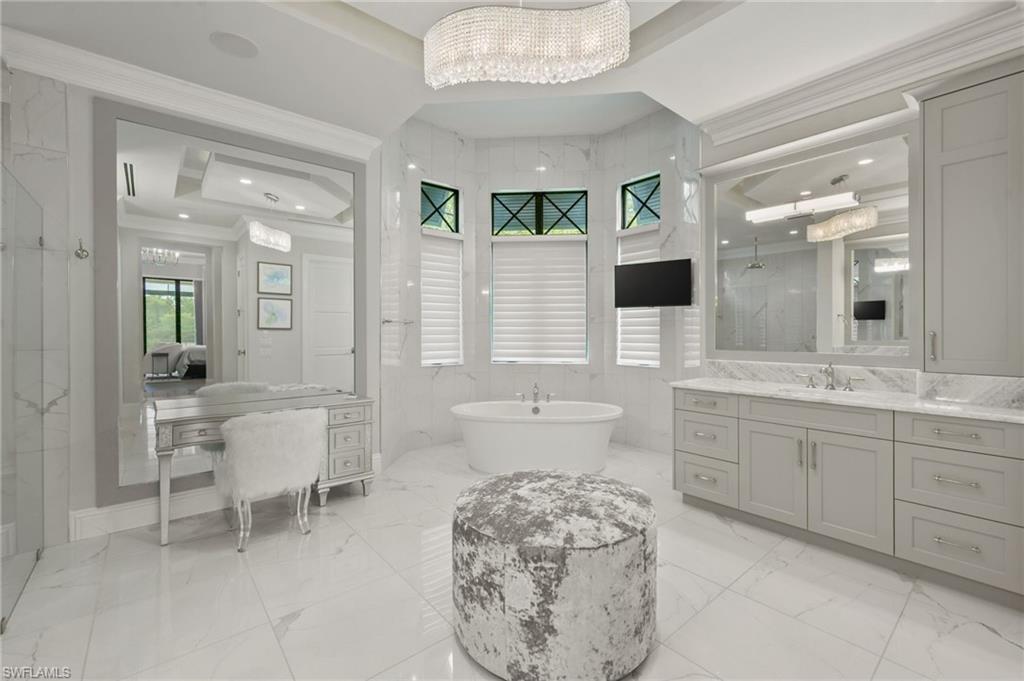 6303 Highcroft Drive Naples, FL 34119 - Photo 19 of 50