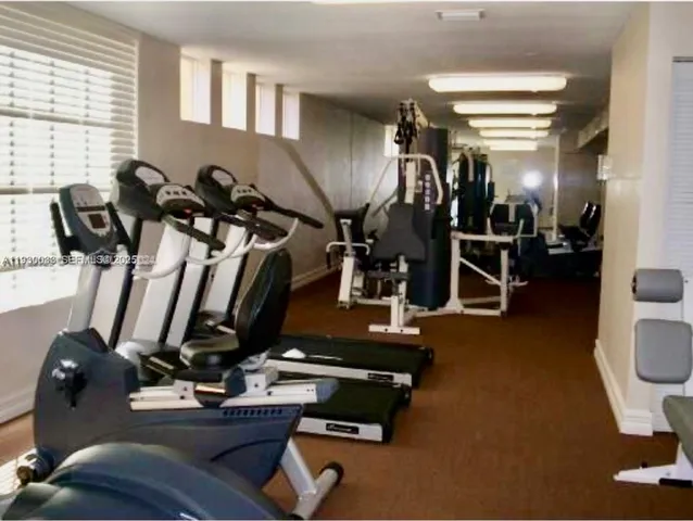 $2,275 | 6280 Northwest 186th Street, Unit 310, Hialeah, FL 33015