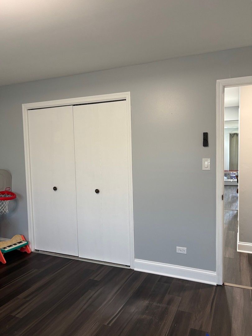 9132 South Pulaski Road, Unit 2E Oak Lawn, IL 60453 - Photo 13 of 22 a view of an empty room
