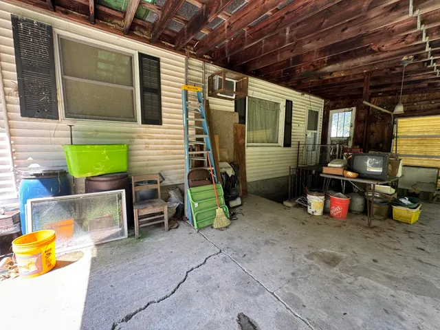 $200,000 | 6510 North Baseline Road, Osgood, IN 47037