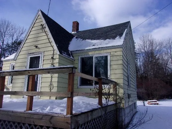 $59,900 | N1051 Highway 35, Menominee, MI 49858