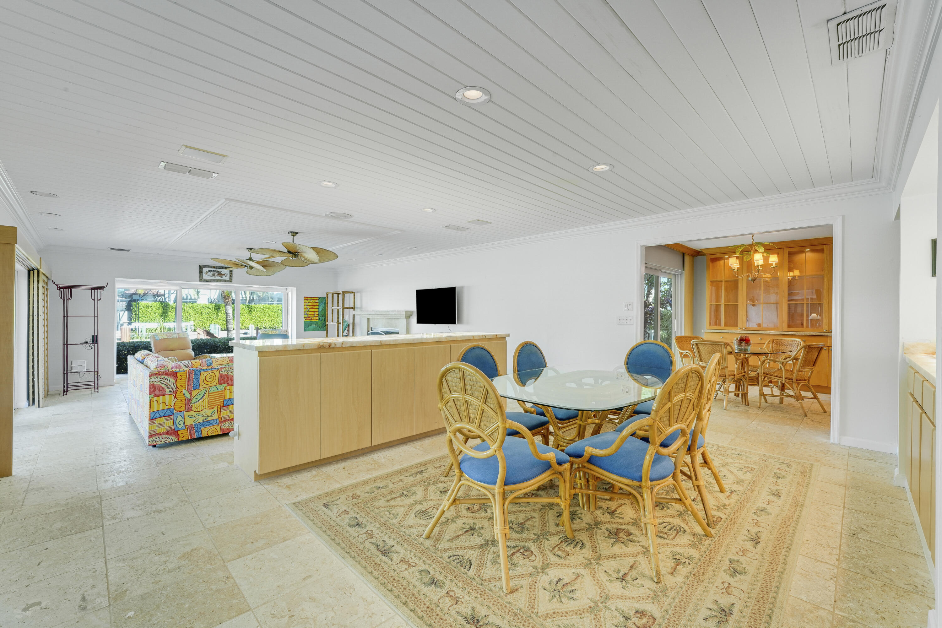 1080 Fairview Lane Singer Island, FL 33404 - Photo 16 of 51 Dining area
