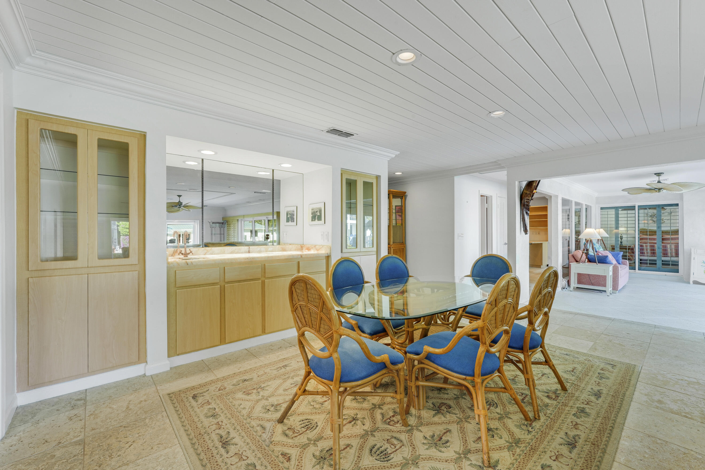 1080 Fairview Lane Singer Island, FL 33404 - Photo 18 of 51 Dining area