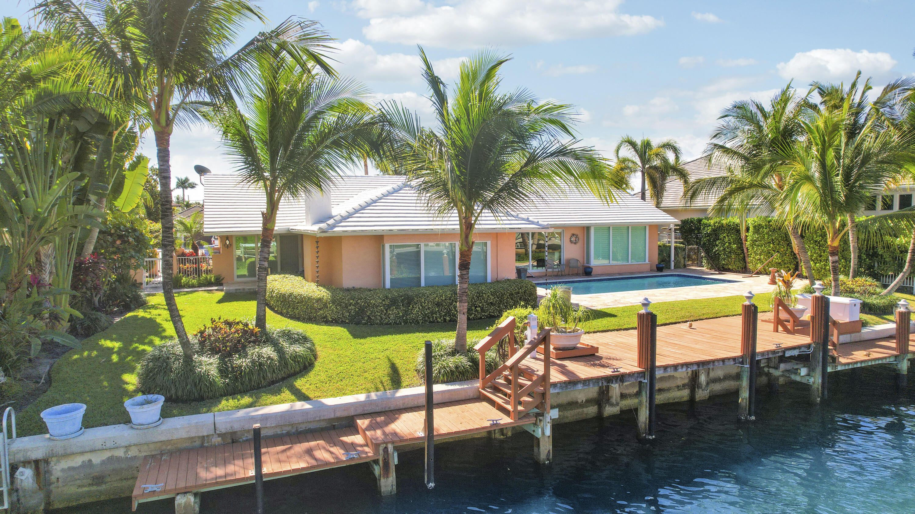 1080 Fairview Lane Singer Island, FL 33404 - Photo 2 of 51 aerial