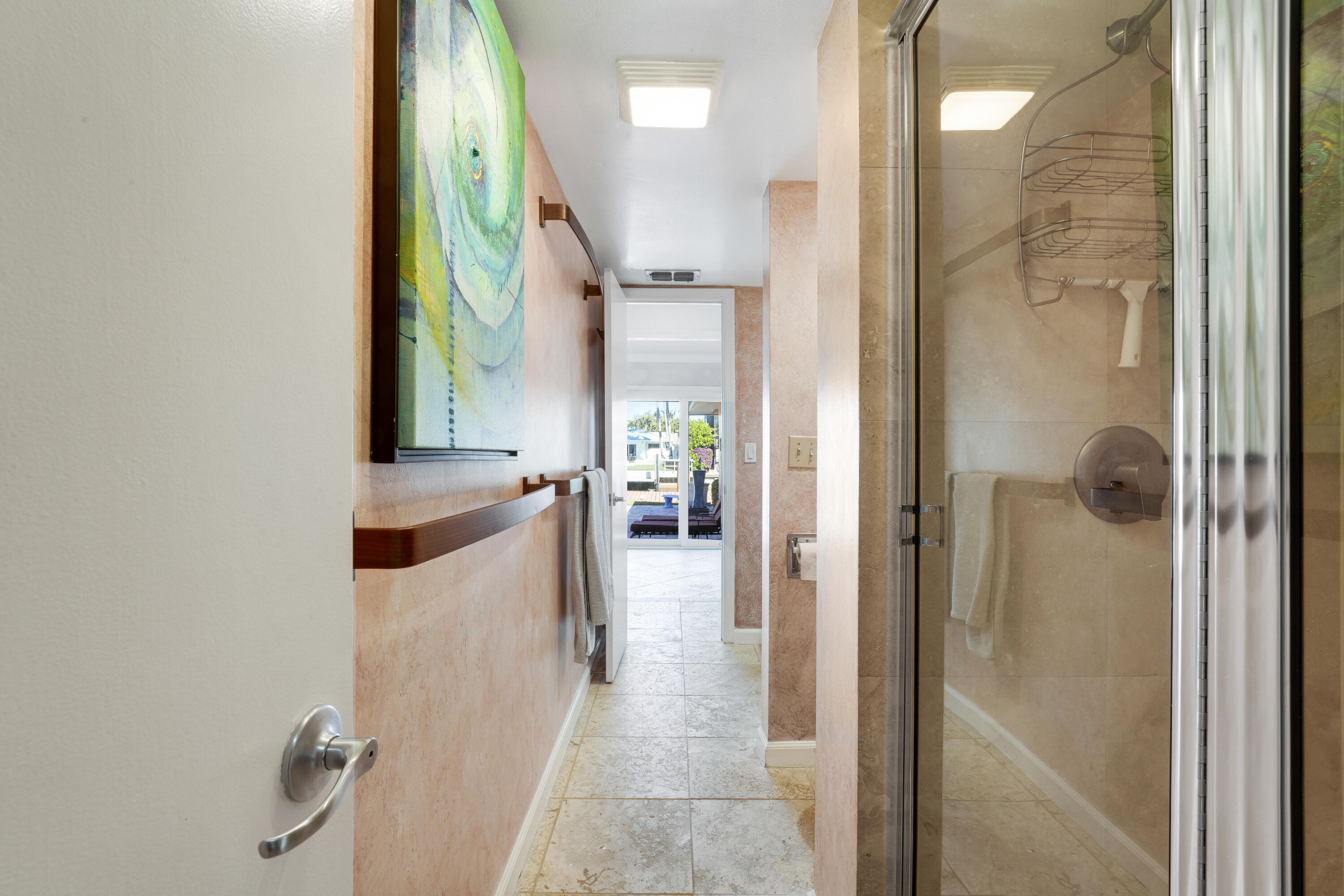 1080 Fairview Lane Singer Island, FL 33404 - Photo 35 of 51 Bathroom 1