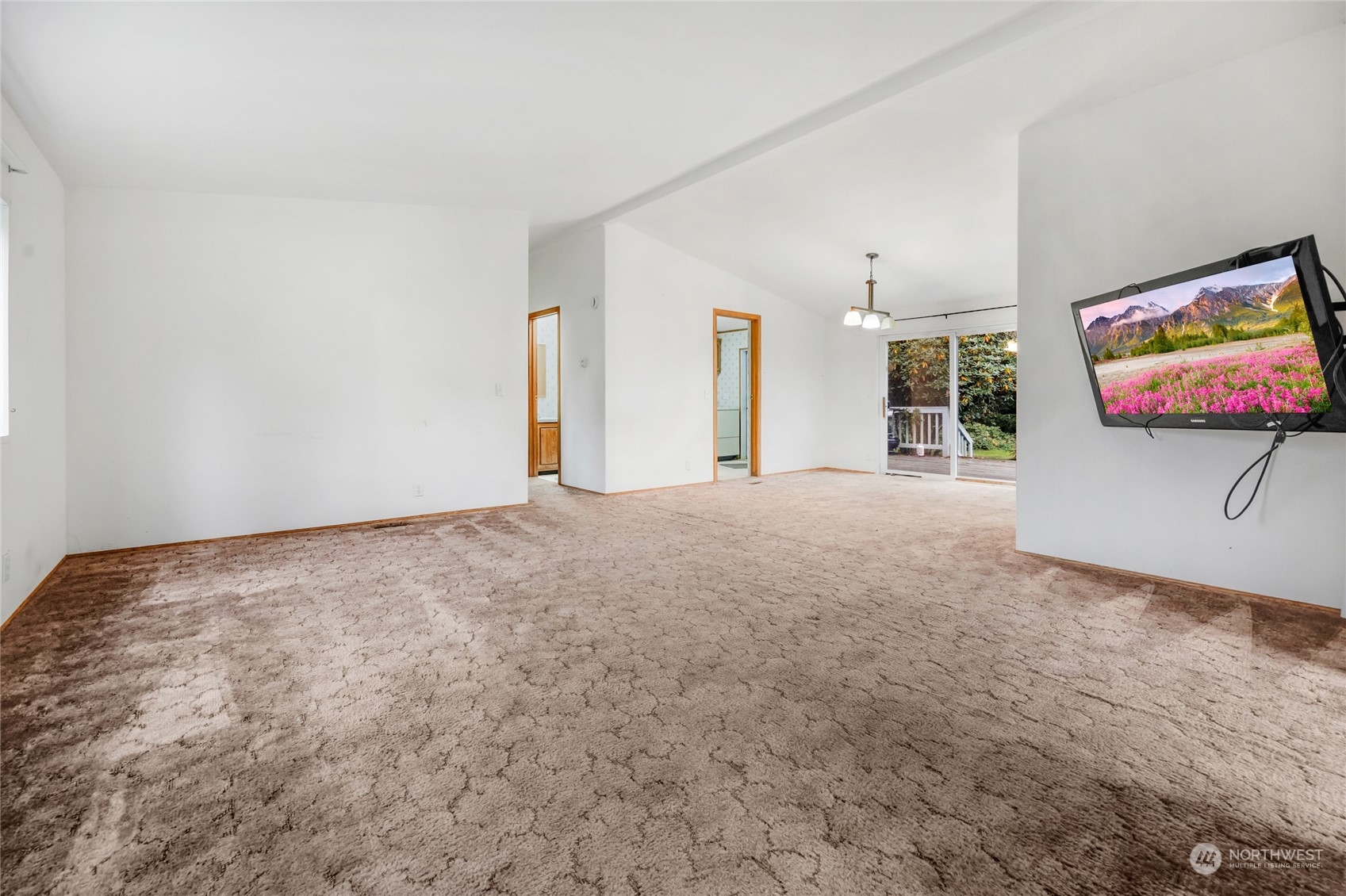 16222 Jordan Road Arlington, WA 98223 - Photo 7 of 30 Gallery Image 7