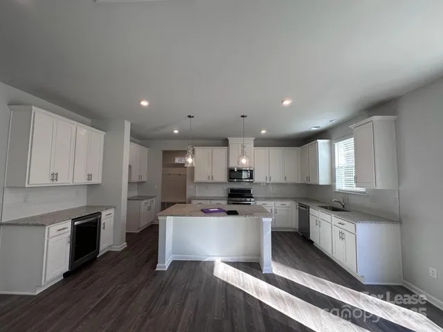 $2,700 | 5021 Kinsbridge Drive, Unit 6, Mint Hill, NC 28227