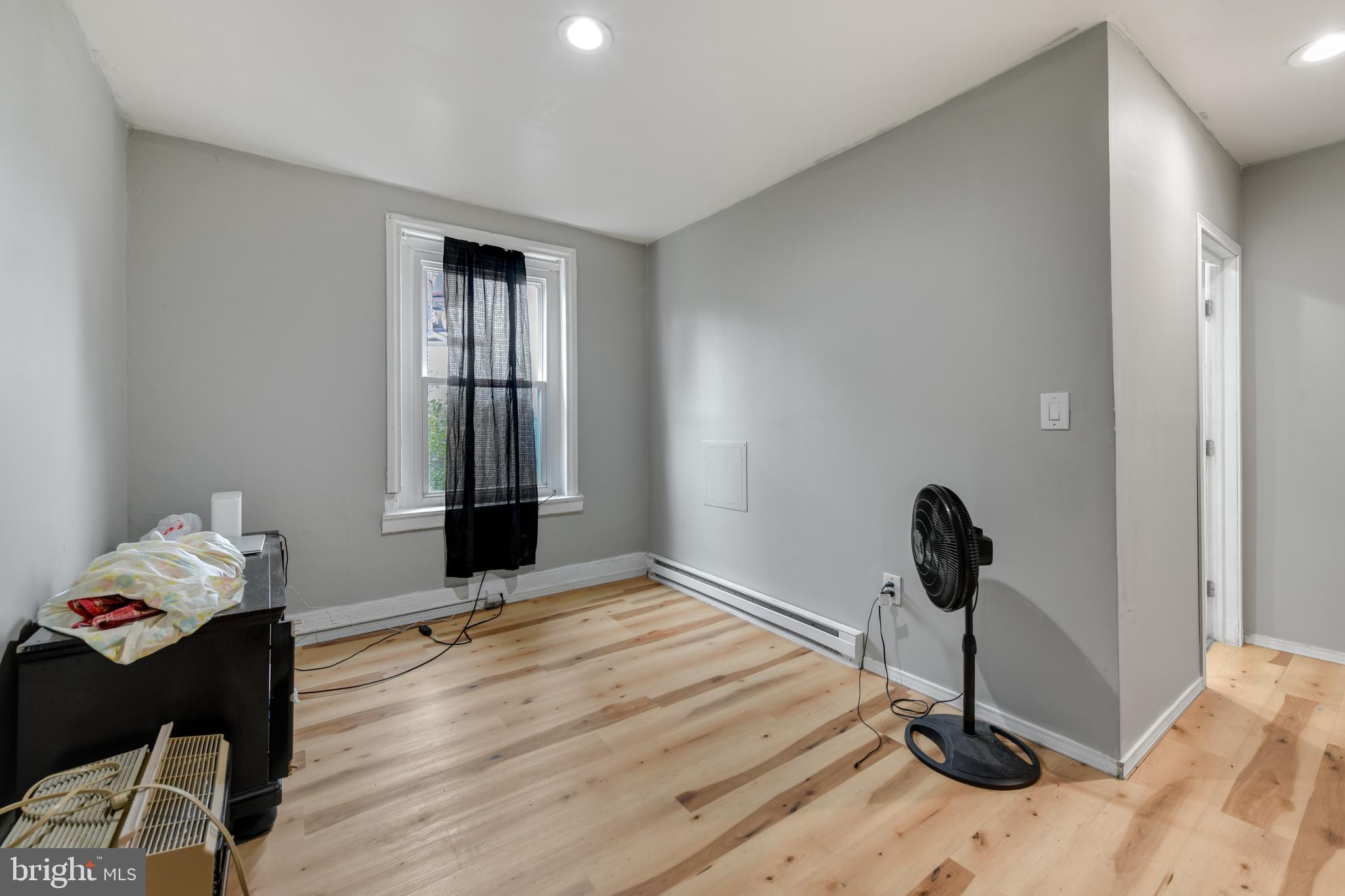 730 Lancaster Avenue Reading, PA 19607 - Photo 12 of 26 Gallery Image 12