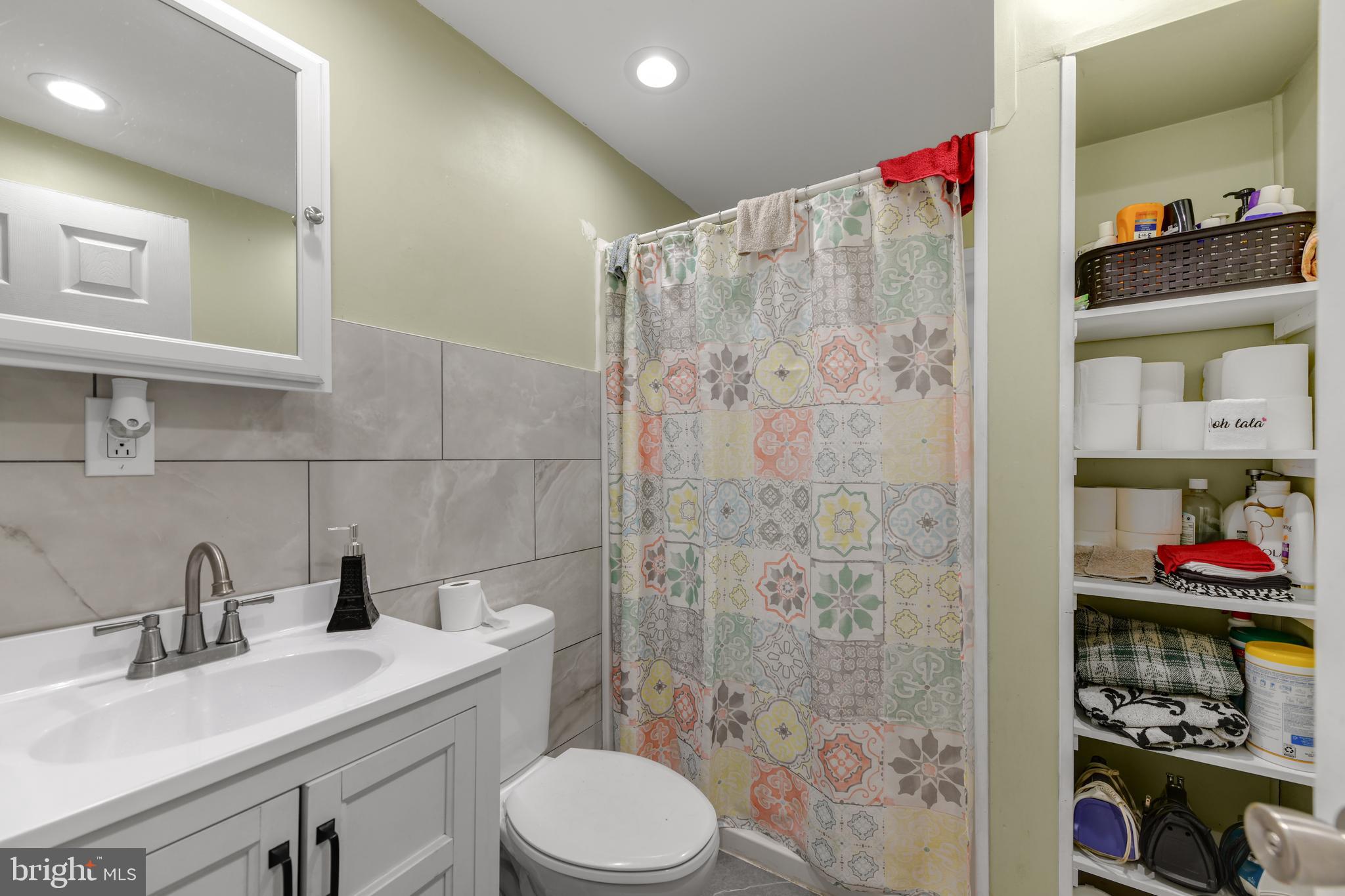 730 Lancaster Avenue Reading, PA 19607 - Photo 9 of 26 Gallery Image 9