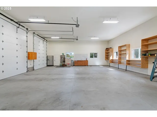 a view of a storage & utility room