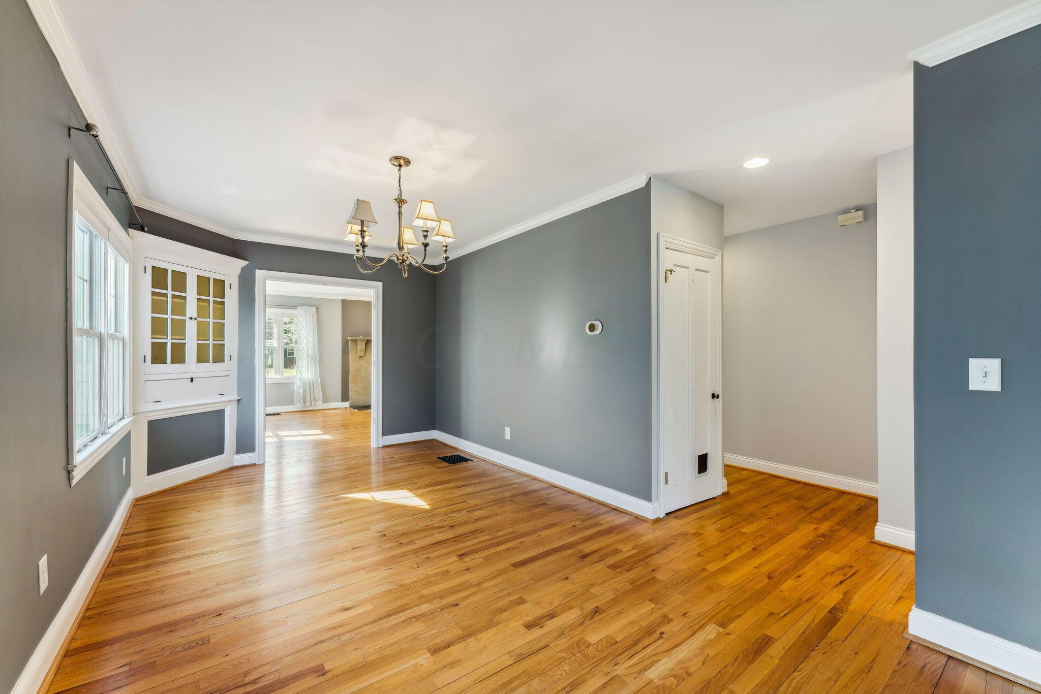 114 South Cassingham Road Bexley, OH 43209 - Photo 14 of 51 Dining room