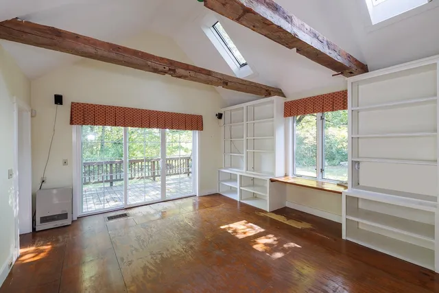 $599,000 | 250 King Street, Boscawen, NH 03303