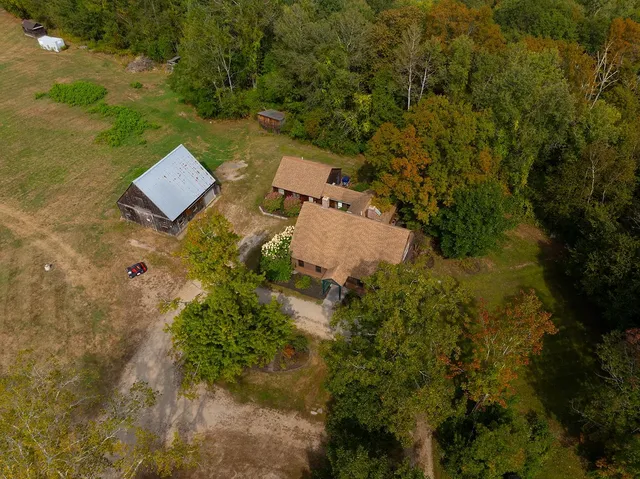 $599,000 | 250 King Street, Boscawen, NH 03303