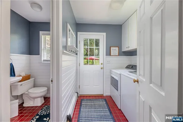 $840,000 | 208 Willows Road, Newton, NJ 07860