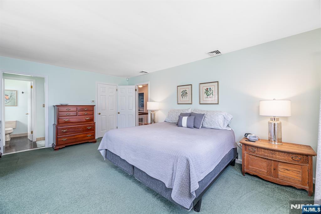 208 Willows Road Newton, NJ 07860 - Photo 26 of 44 a bedroom with a bed and a closet