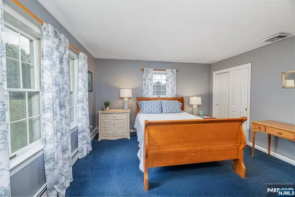 $840,000 | 208 Willows Road, Newton, NJ 07860